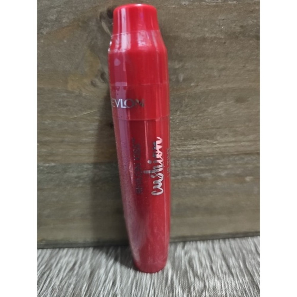 New revlon kiss cushion lip tint‎ #260 CRIMSON FEELS